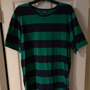 Elwood long tee size large